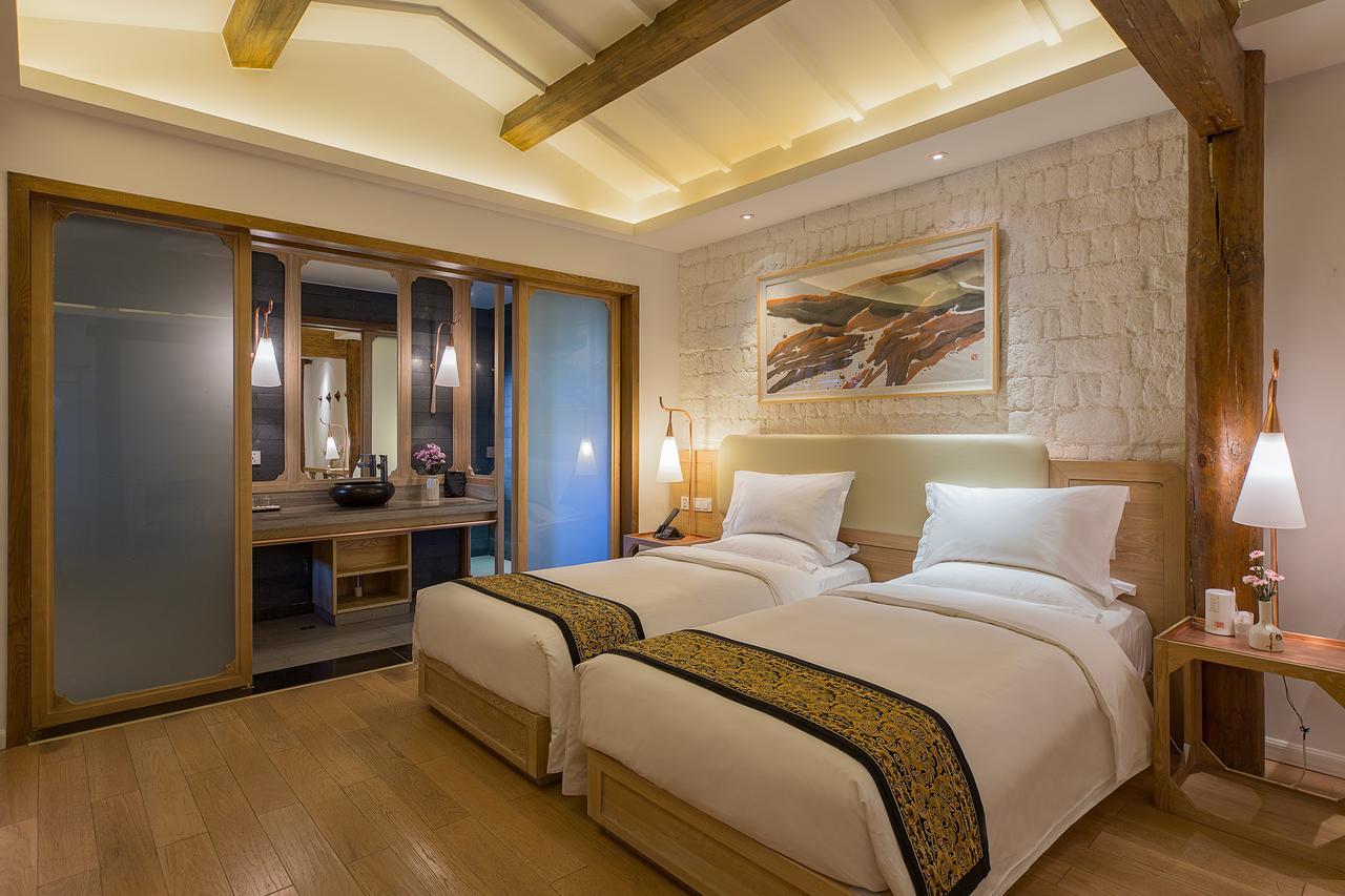 Lijiang Ivy Garden Resort Hotel Exterior foto